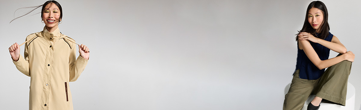 Banner horizontal que mostra, à esquerda, modelo asiática vestindo casaco longo bege. À esquerda, a mesma modelo veste blusa preta de tule, calça cargo wide leg verde oliva e sapato preto de bico fino. Há um grande espaço entre as duas modelos e o fundo é cinza claro, com nuances de branco