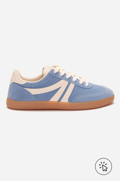 Tênis retrô casual com recortes ACE azul claro