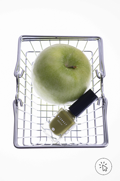 Mindset Beauty: nossa primeira linha de esmaltes! Conheça as novidades e a coleção

Foto mostra uma maçã verde e um esmalte de cor verde musgo dentro de uma cestinha de metal