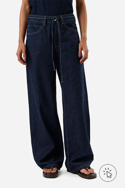 Calça jeans feminina de algodão com cordão azul escuro - como lavar calça jeans