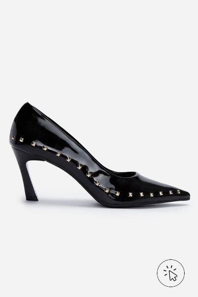 Sapato feminino scarpin bico fino salto fino com tachas preto
