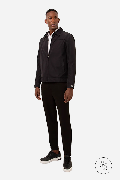 Jaqueta de nylon leve preta - look para casamento no inverno - o que vestir em um casamento no inverno - o que vestir em um casamento no frio