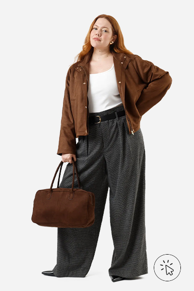 Calça wide leg de alfaiataria feminina com cinto texturizada plus size cinza escuro