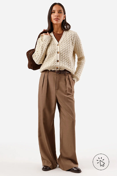 Cardigan feminino de tricô decote V texturizado off-white